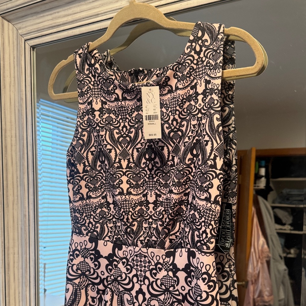 New York & Company Black and Pink Patterned Dress